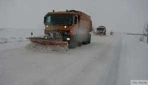 VIDEO Starea drumurilor din Harghita după ninsoarea de aseară