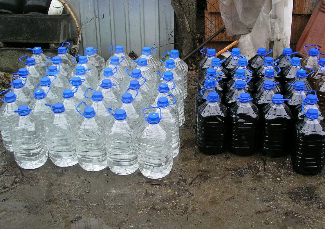 Amenzi de 18.000 de lei şi peste 30 de litri de alcool confiscat, în Topliţa