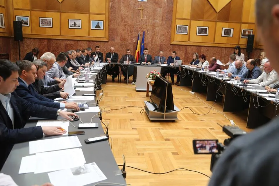  S-a aprobat bugetul județului Harghita pe 2019. S-au dat bani pentru drumuri şi Spitalul Judeţean Miercurea Ciuc