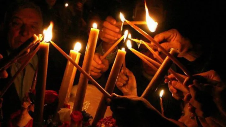Măsuri de apărare împotriva incendiilor atunci când se desfăşoară slujbe cu public numeros