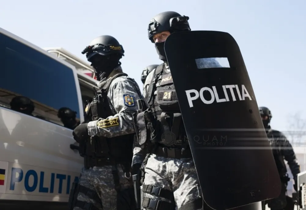 Percheziții în Mureș, Harghita și Sibiu într-un dosar de contrabandă de țigări! Un bărbat a fost arestat