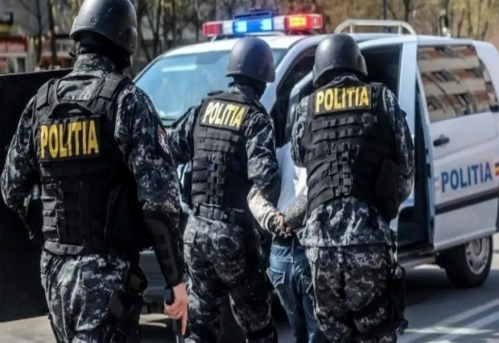 37 de percheziții într-un dosar de corupție! Vizați sunt funcționarii publici cu statut special