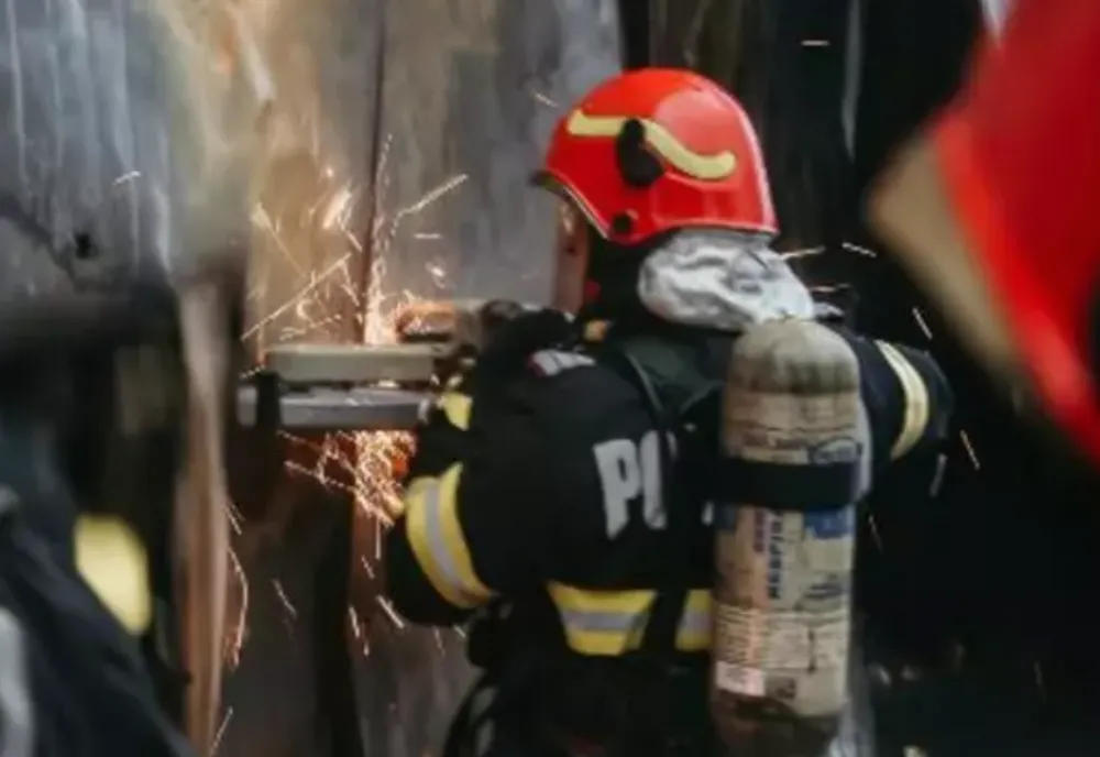 HARGHITA: Incendiu la o școală gimnazială