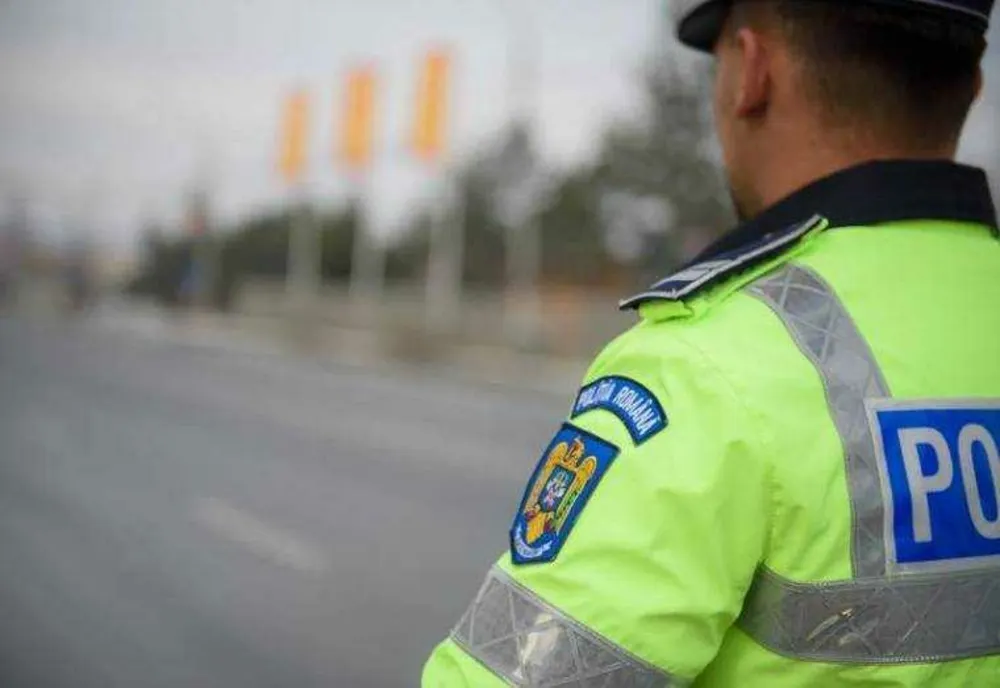 SFATURILE POLIȚIȘTILOR PENTRU ȘOFERI ÎN CONDIȚII DE CAROSABIL UMED