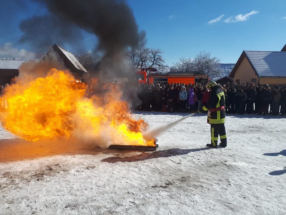 FOTO Simulare de cutremur la Sândominic