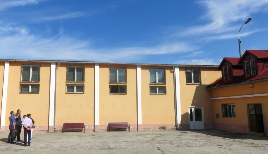 FOTO Sala de sport a Şcolii "Bethlen Gabor" din Odorheiu Secuiesc reabilitată cu fonduri europene