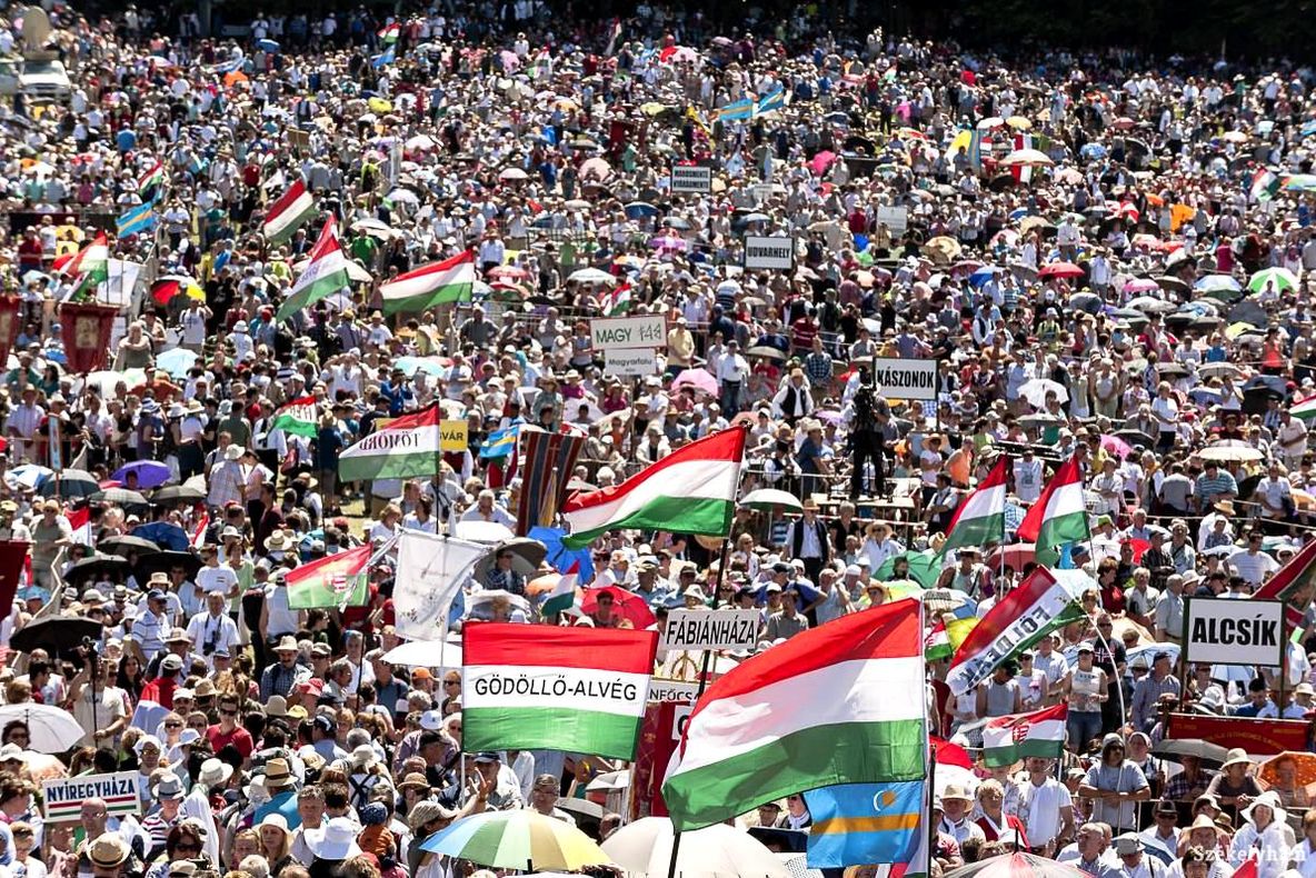 Autorităţile din Harghita cer ajutorul locuitorilor pentru cazarea pelerinilor