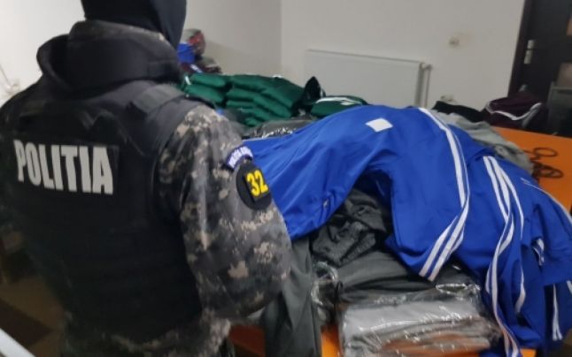 Preot devenit părinte pentru copiii săraci din Topliţa