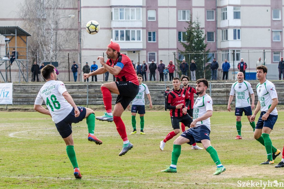 Csikszereda a urcat pe locul 1, după succesul la limită cu Sănătatea Cluj