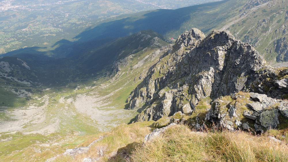 Un tânăr din Ungaria s-a rătăcit pe munte, în drum spre Pârtia Mădăraş