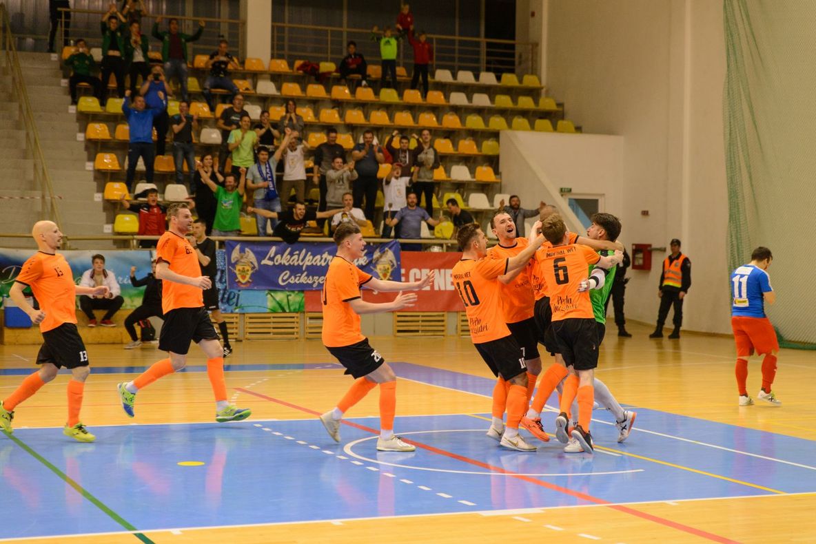 Imperial WET conduce în finala Ligii 1