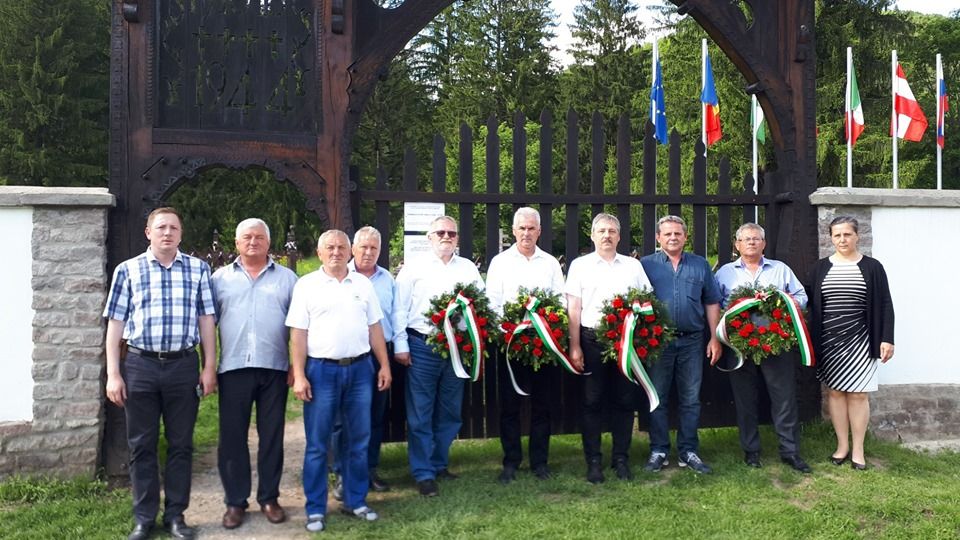 Program de vizitare în cimitirul din Valea Uzului