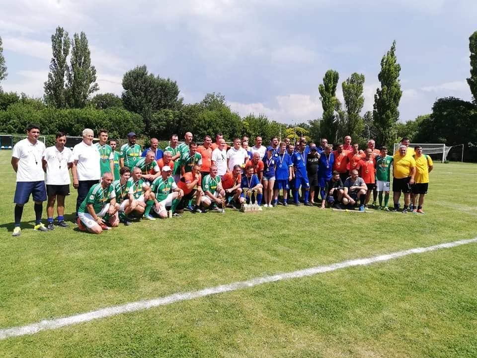FOTO Jandarmii harghiteni campioni la oină