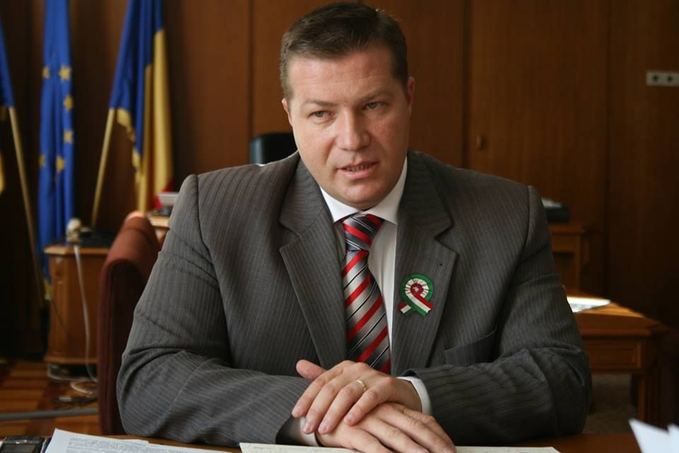 Prefectul Harghitei demarează procedurile de conciliere care stabilesc ganițele între Harghita și Bacău