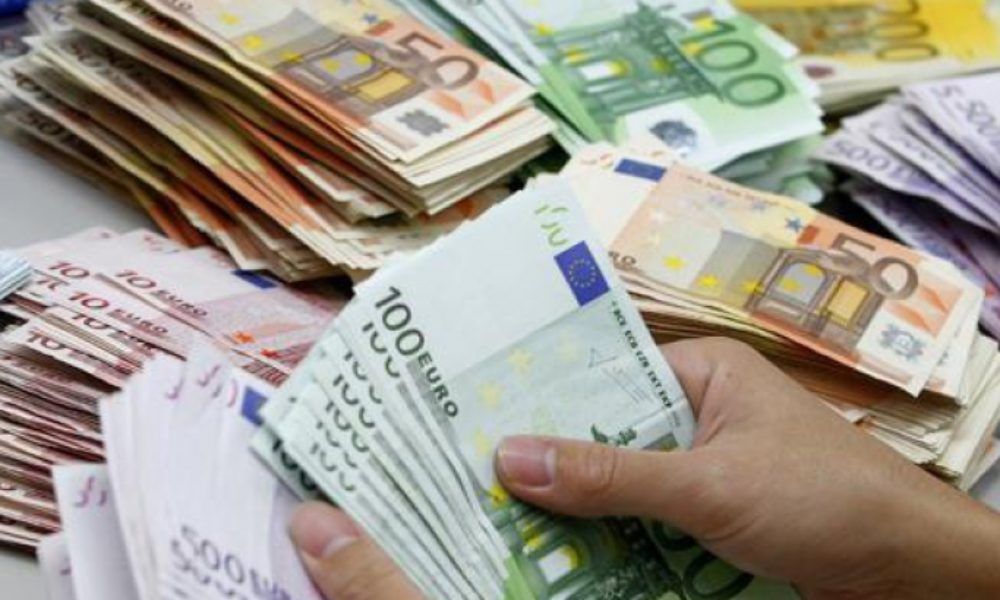 Guvernul Ungariei finanţează firmele din Harghita