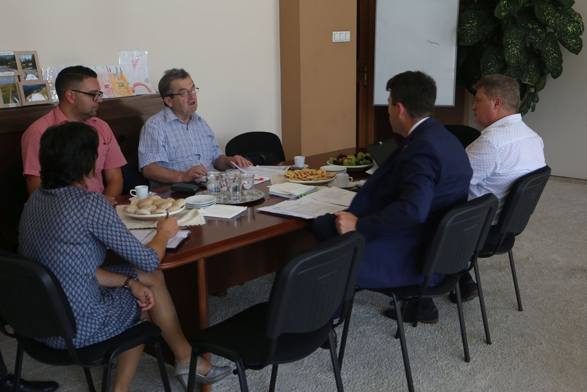 Borboly Csaba a cerut sprijin pentru construirea a două incubatoare de afaceri din fonduri europene