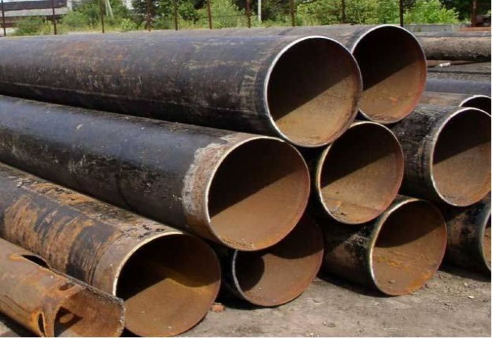 Doi hoţi care au furat mai multe ţevi din fier au fost prinşi la Topliţa