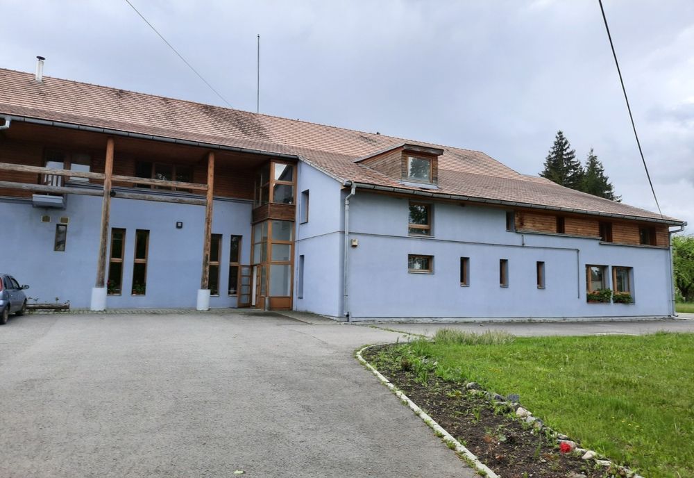 A început activitatea în secția externă a Spitalului Județean Miercurea Ciuc. Vor fi tratați pacienții Covid-19 asimptomatici și cu forme ușoare 