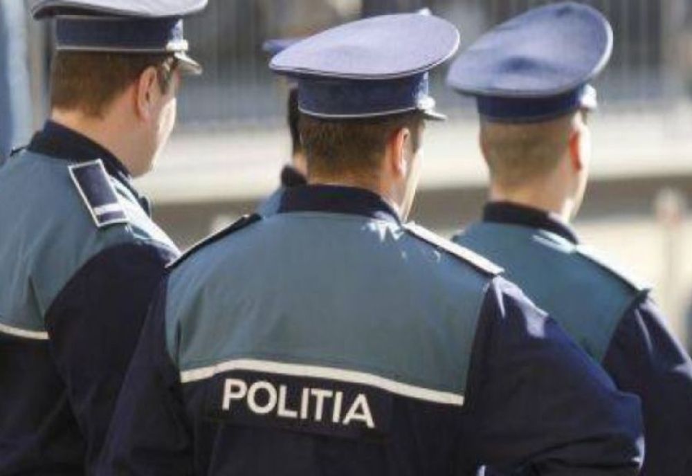 Șeful Poliției Miercurea Ciuc, retrogradat. Alți doi polițiști sancționați cu diminuarea salariului de bază după o petrecere în timpul stării de urgență