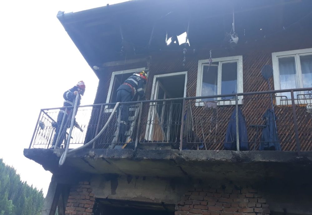Incendiu, acum, în județul Harghita! Victimă cu arsuri la mâini și la față!
