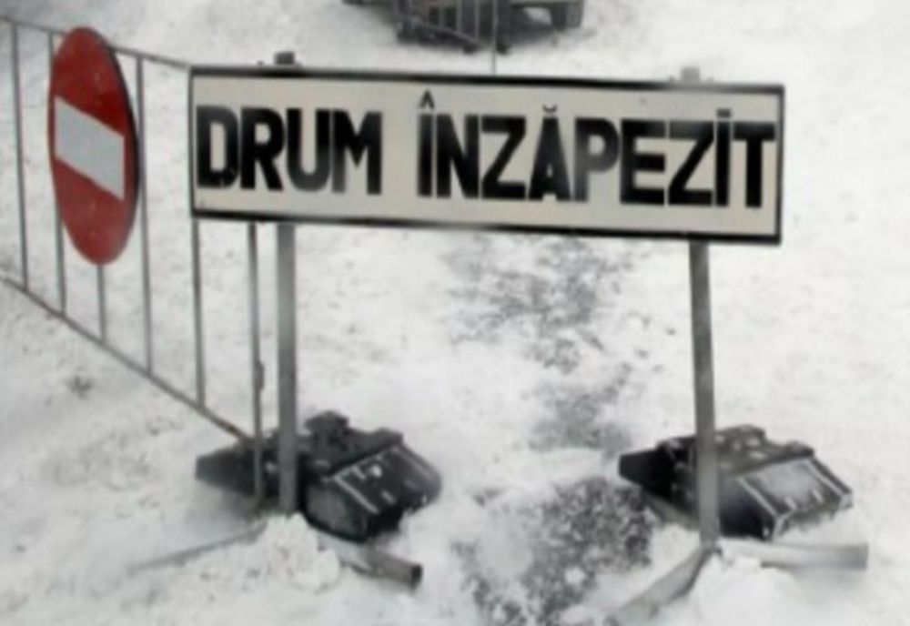 Vremea nefavorabilă a creat probleme în trafic, pe DN13B, în județul Harghita