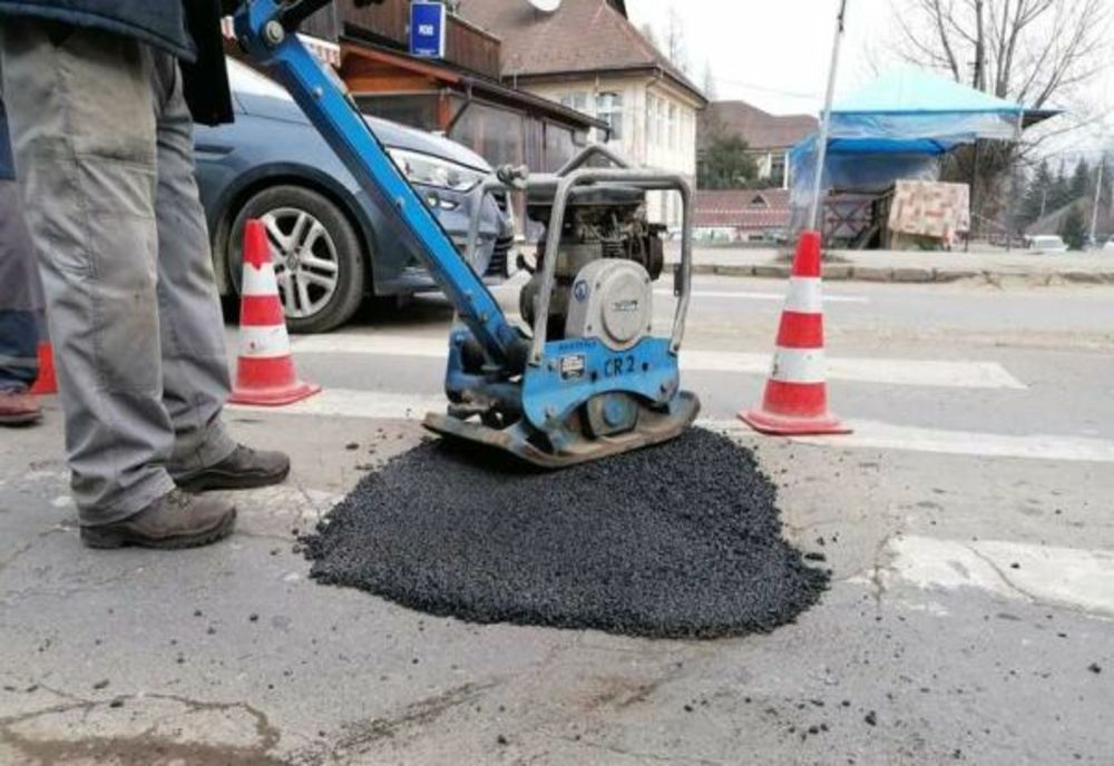 Se repară străzile din Miercurea Ciuc