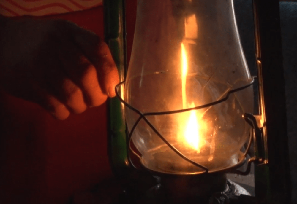 29 de locuințe fără curent electric!