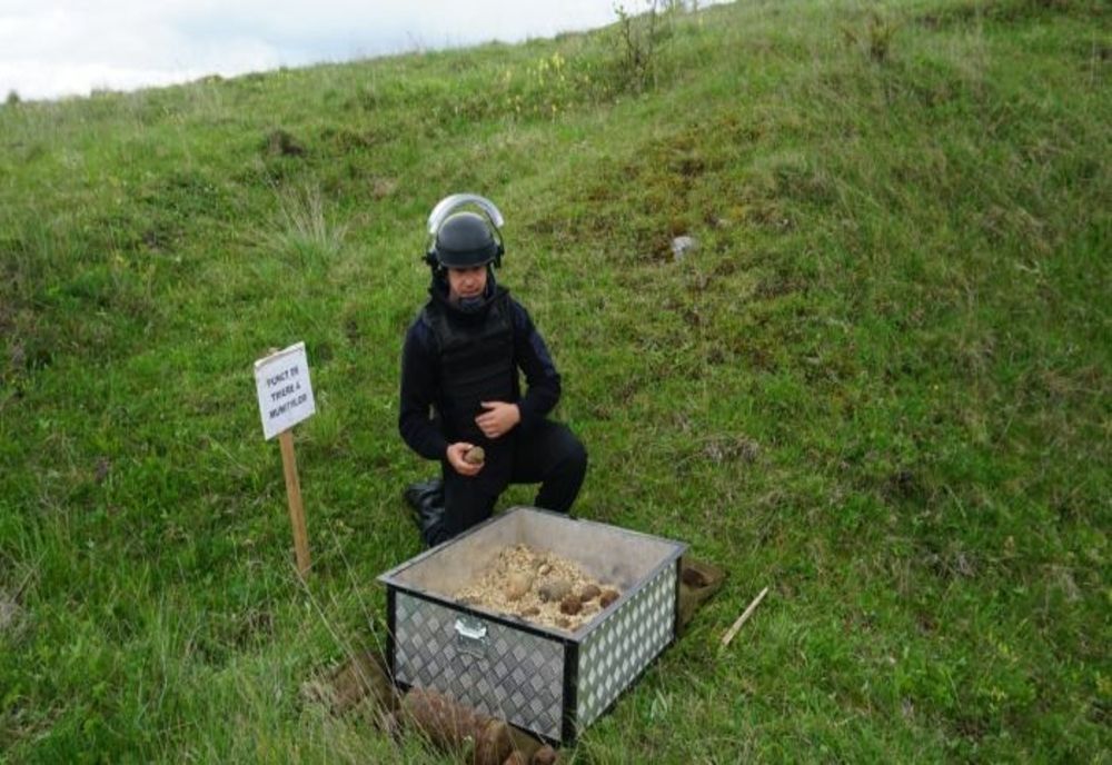 VIDEO Muniție asanată distrusă de pirotehniștii ISU Harghita