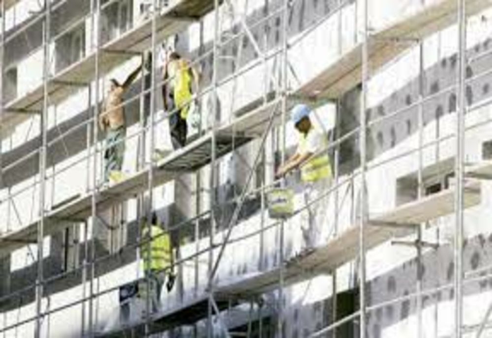 Peste 10 milioane de lei pentru reabilitarea termică a unor blocuri din Gheorgheni