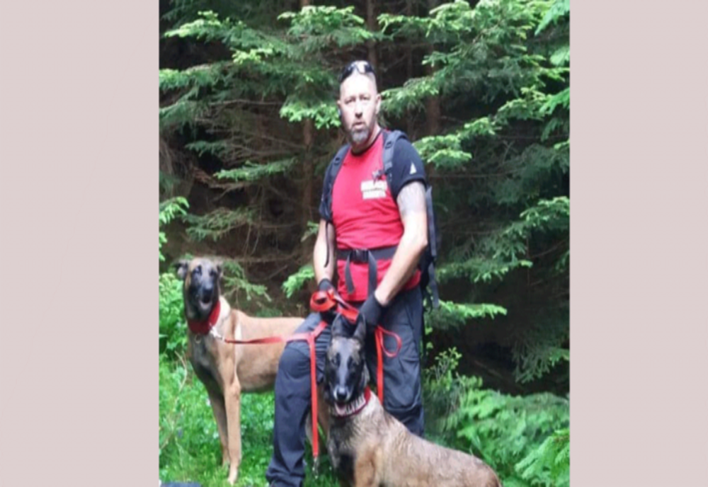 Bărbat dat dispărut de familie a fost găsit decedat, cu ajutorul unității canine a Salvamont Harghita