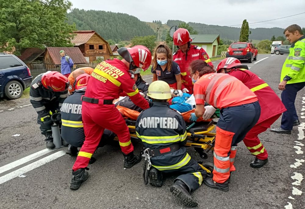 Accident cu victimă încarcerată, la Toplița