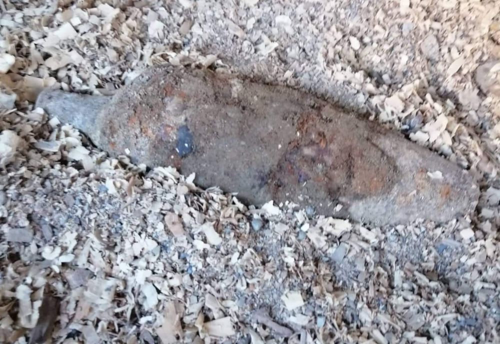 Bombă din Al Doilea Război Mondial găsită în curtea unei firme din Odorheiu-Secuiesc