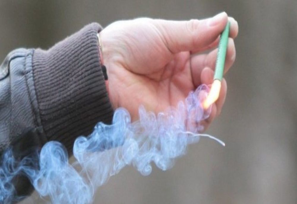 VIDEO Atenție, copii! Cu petardele nu e de joacă!