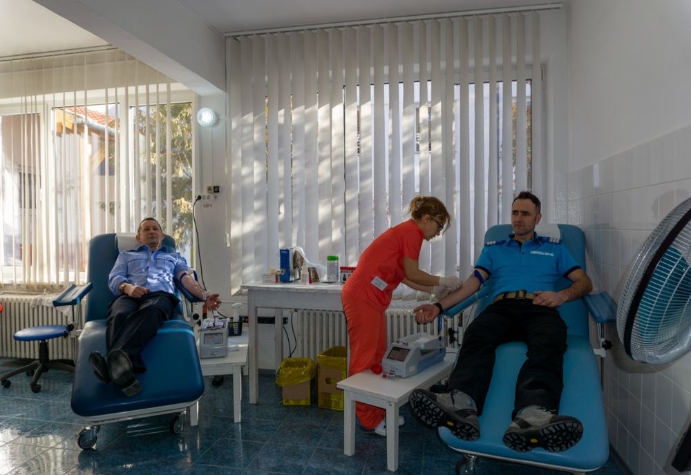 Peste 40 de jandarmi harghiteni au donat sânge