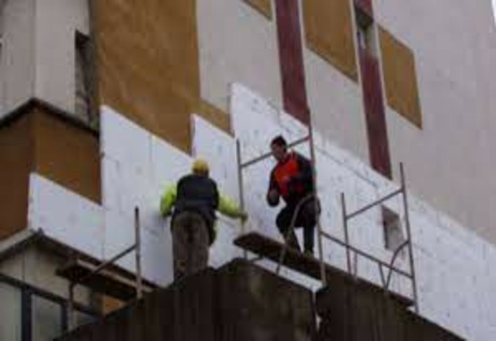 Au fost depuse cereri pentru 51,19% din fondurile alocate pentru renovarea clădirilor