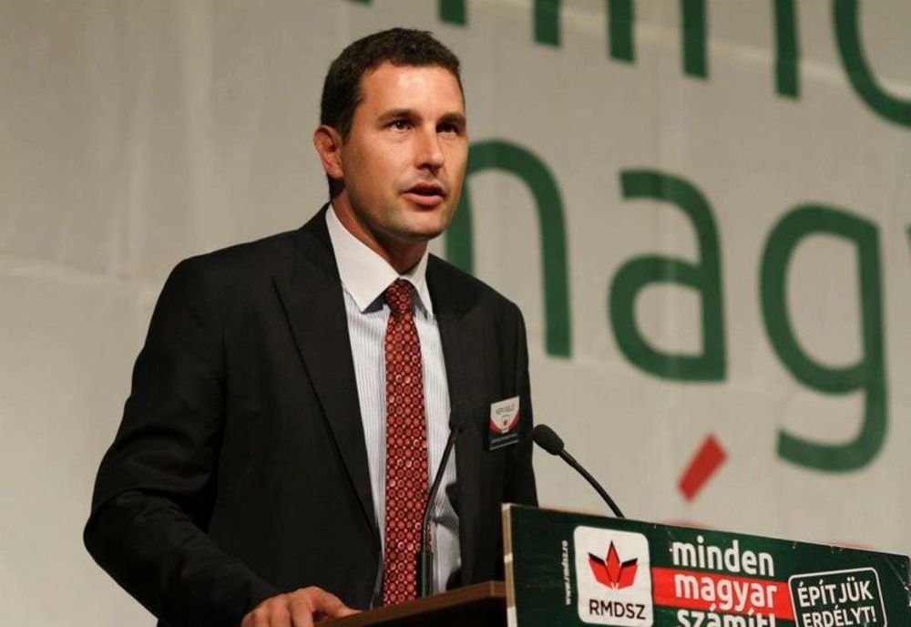 Rară controversă publică între doi lideri UDMR. Ministrul Mediului, Tanczos Barna, îi răspunde preşedintelui CJ Harghita, Borboly Csaba, în cazul ‘mafiei ursului’