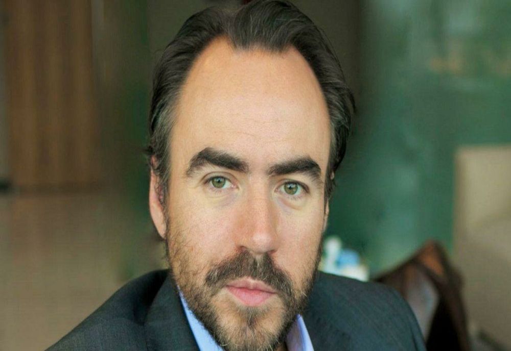 Bobby Păunescu: ”Nu poți fi cetățean român cât timp ești asociat sau primești bani de la oligarhii care jefuiesc țara”