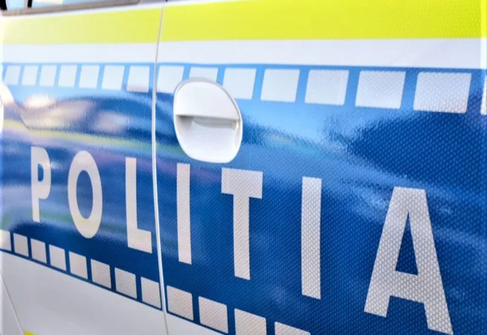 Șofer rănit într-un accident rutier