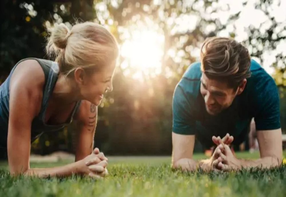 Care este exercițiul fizic care te face să îmbătrânești rapid - Secretul, dezvăluit de un medic chirurg - Video viral