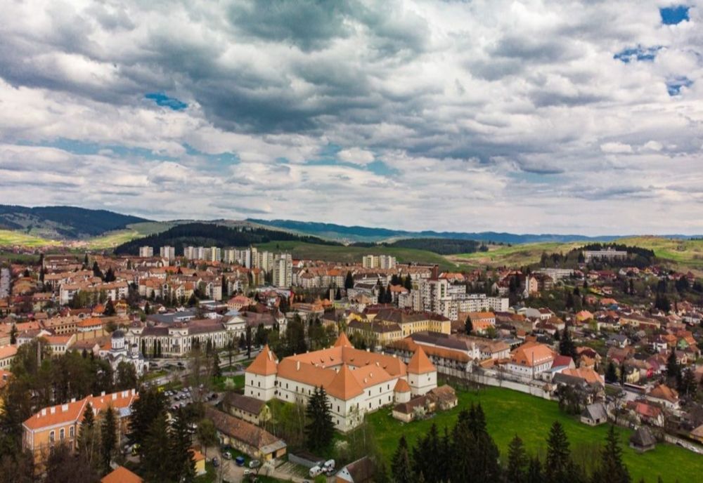 Petiţie semnată de 104 firme din Miercurea-Ciuc, nemulţumite de proiectul de reabilitare a unei străzi