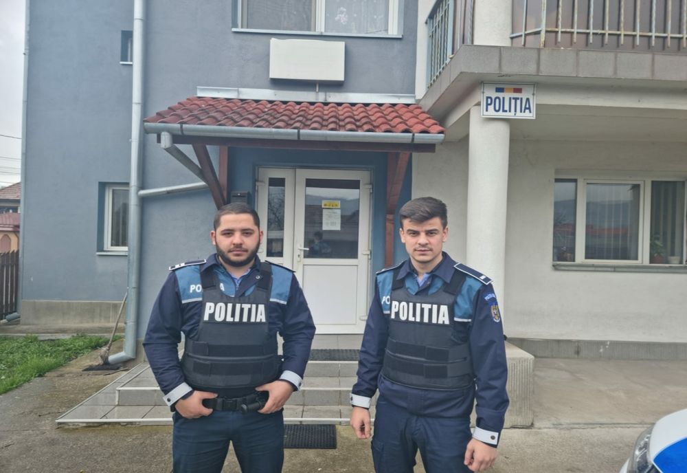 Doi polițiști au salvat viața unui bărbat care a încercat să se sinucidă
