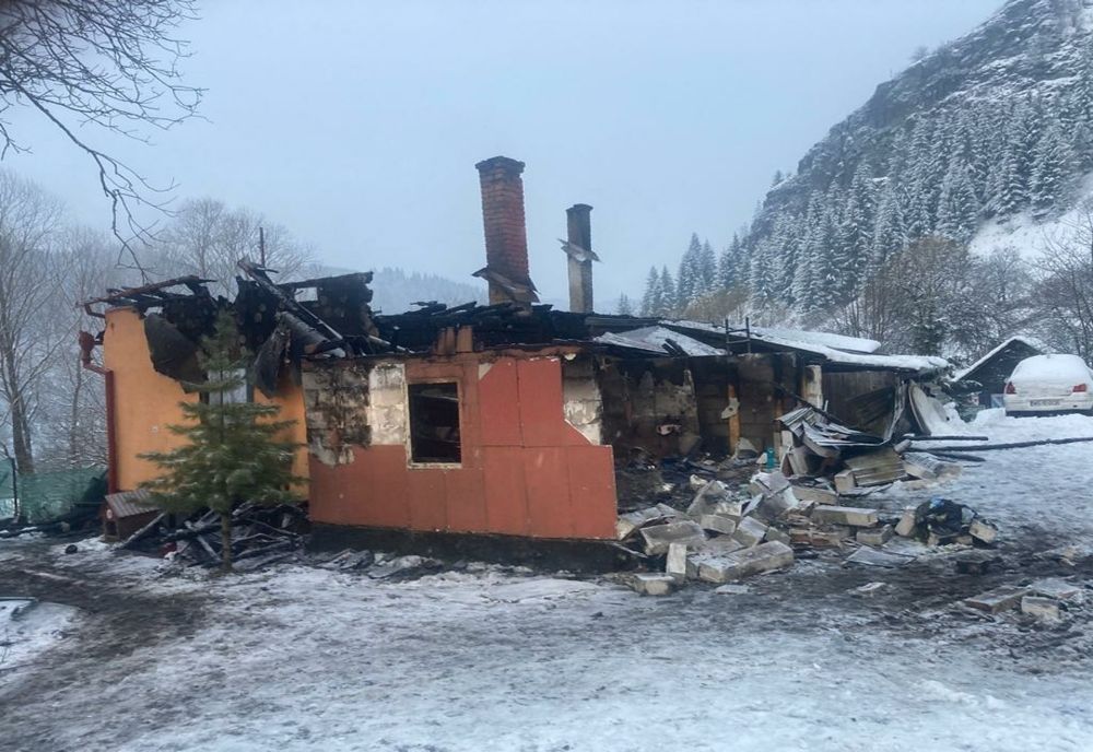 Bărbat de 61 de ani mort într-un incendiu
