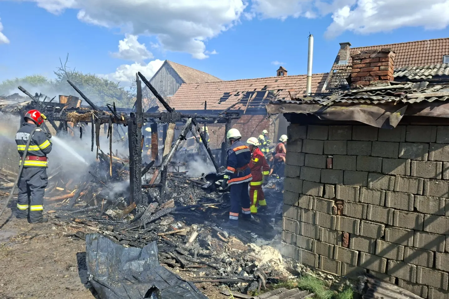 Incendiu cu 3 victime, în Harghita
