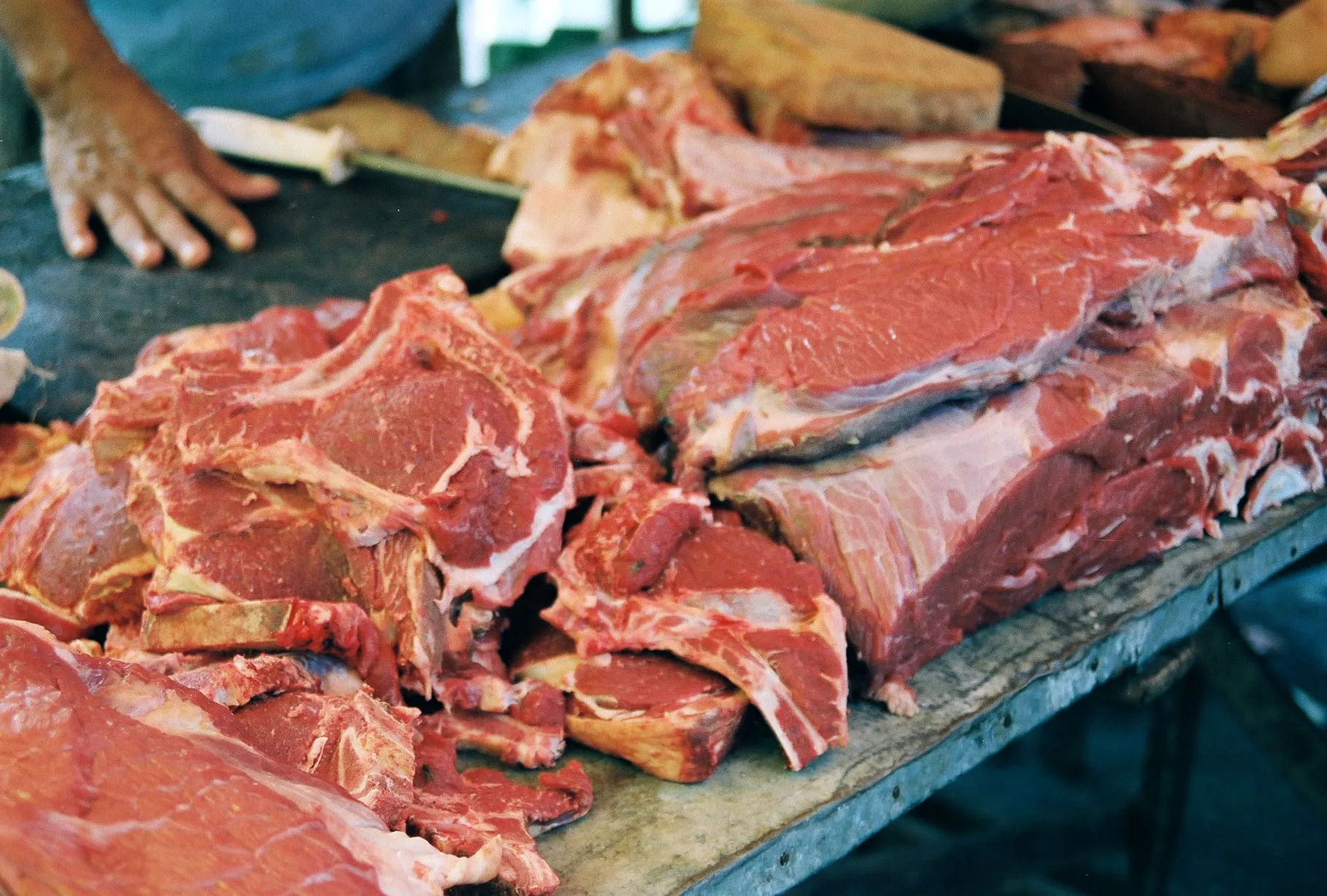 pressalert.ro-carne-confiscata-ANSVSA-DSVSA