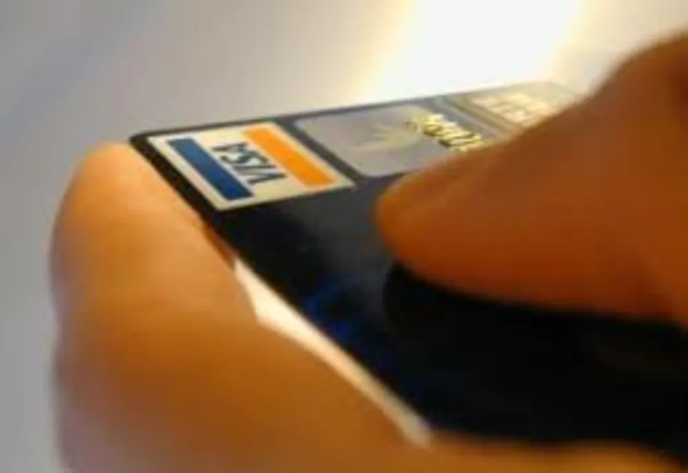 Obligațiile fiscale și bugetare pot fi achitate prin intermediul cardurilor bancare la terminalele POS instalate la unitățile teritoriale ale Trezoreriei Statului