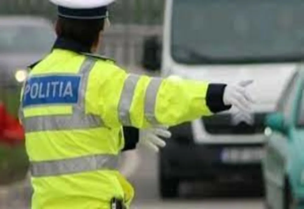 Bărbat din Cozmeni, depistat în trafic fără permis și sub influenţa alcoolului