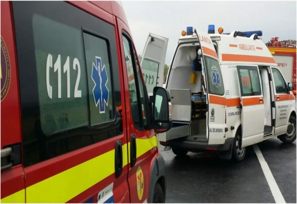 11 persoane aflate în dificultate au fost asistate medical de echipajele SMURD