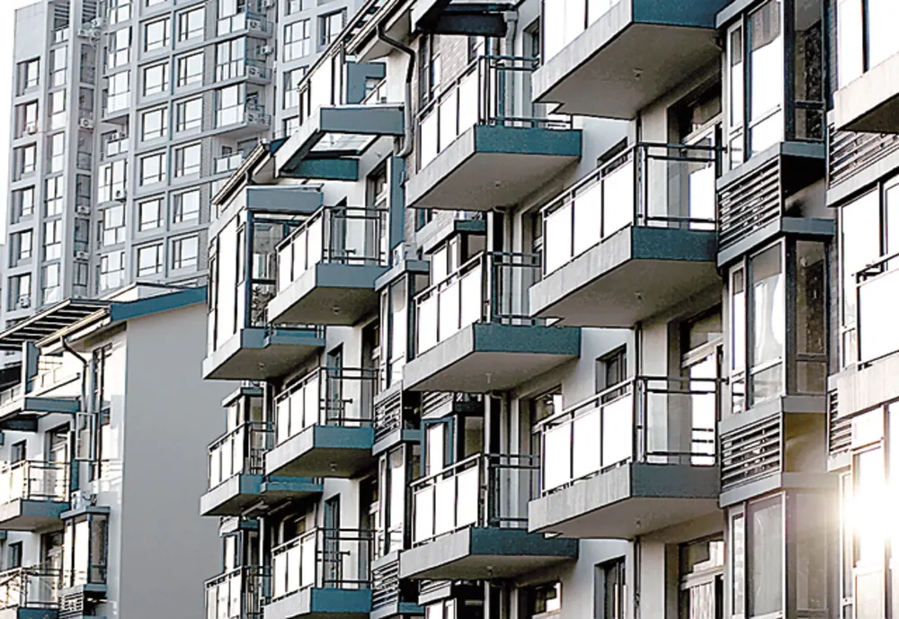 LIVRĂRILE DE LOCUINȚE NOI AU SCĂZUT CU 15% LA NIVEL NAȚIONAL