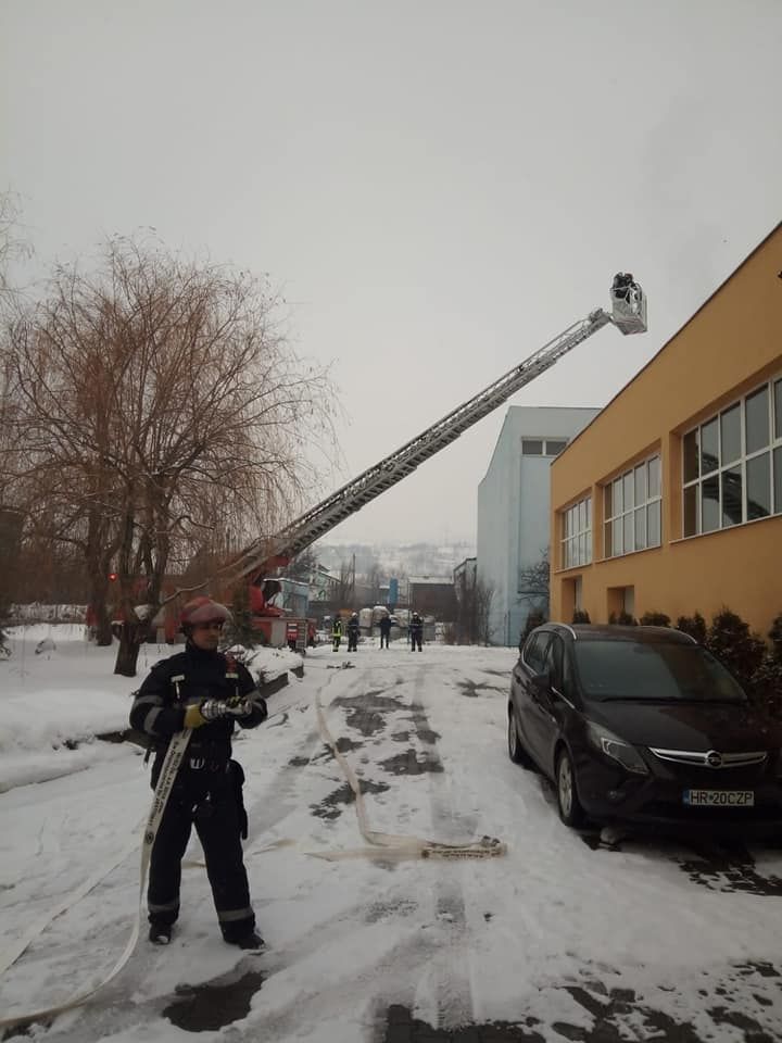 50914144_1217725465048070_2054240882961416192_n