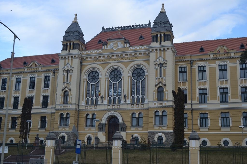 Márton_Áron_Gimnázium_Csíkszereda_2014